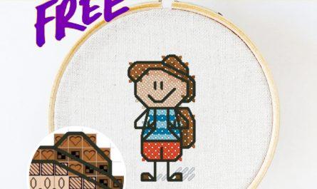 Free cross stitch pattern with a small and easy traveler designed by Julia Strekalova.